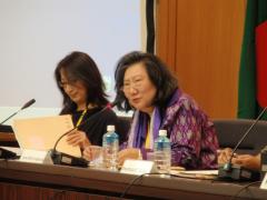 4. Panel Discussion (Left: Ms. Asako Osaki, Right: Dr. Juree Vichit-Vadakan)